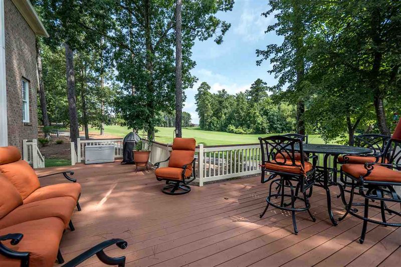 9520 Clubvalley Way, Raleigh, NC 27617