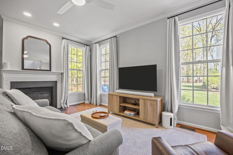 9523 Hanging Rock Rd, Raleigh, NC 27613