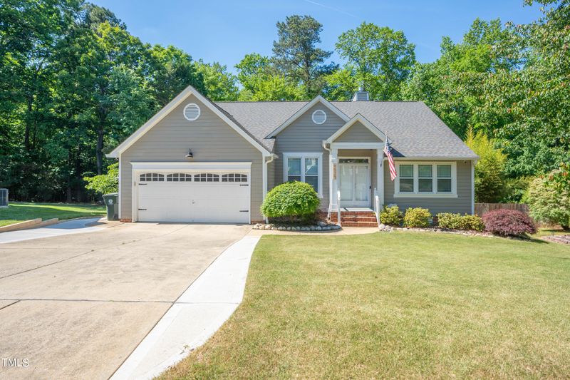 9525 Candor Oaks Dr, Raleigh, NC 27615