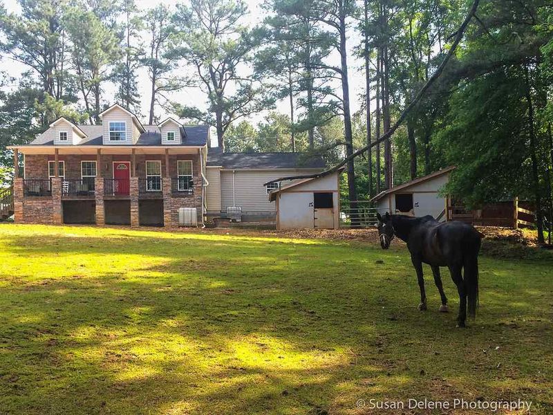9525 Roseanna Dr, Wake Forest, NC 27587