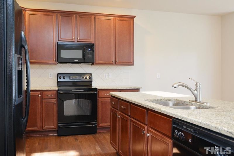 9529 Vira Dr, Raleigh, NC 27617