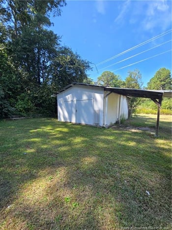 953 Francis Dr, Fayetteville, NC 28306
