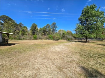 953 Francis Dr, Fayetteville, NC 28306