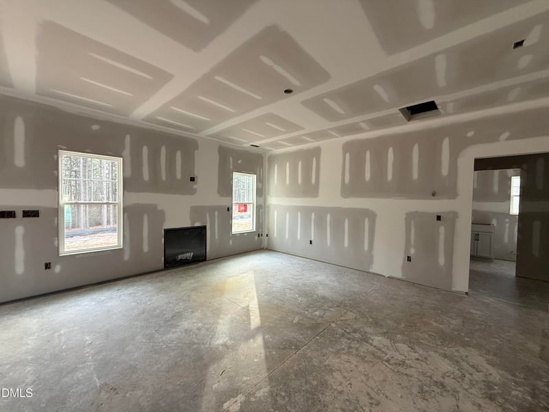 953 Rhum Dr, Fayetteville, NC 28311