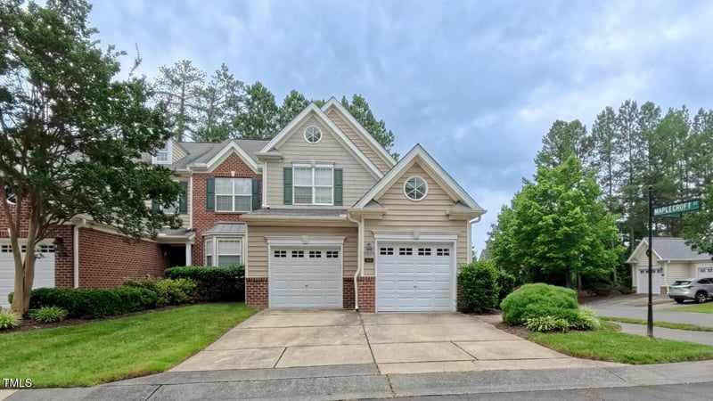 9531 Vira Dr, Raleigh, NC 27617