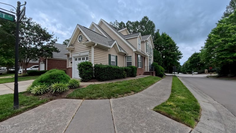 9531 Vira Dr, Raleigh, NC 27617