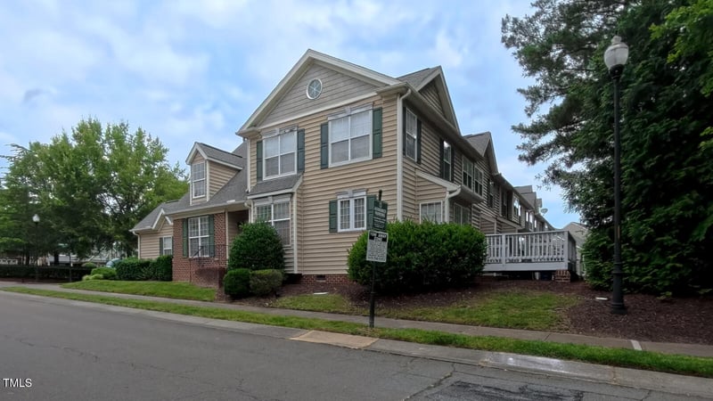 9531 Vira Dr, Raleigh, NC 27617