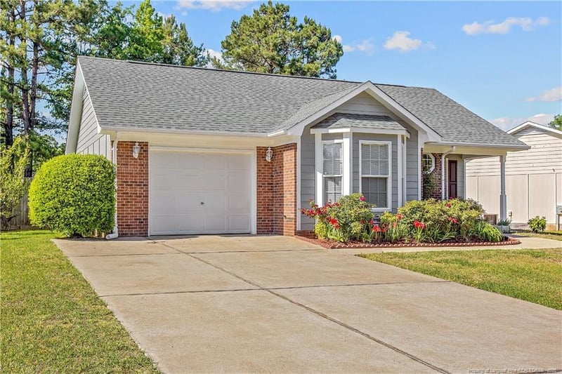 9533 Gooden Dr, Fayetteville, NC 28314
