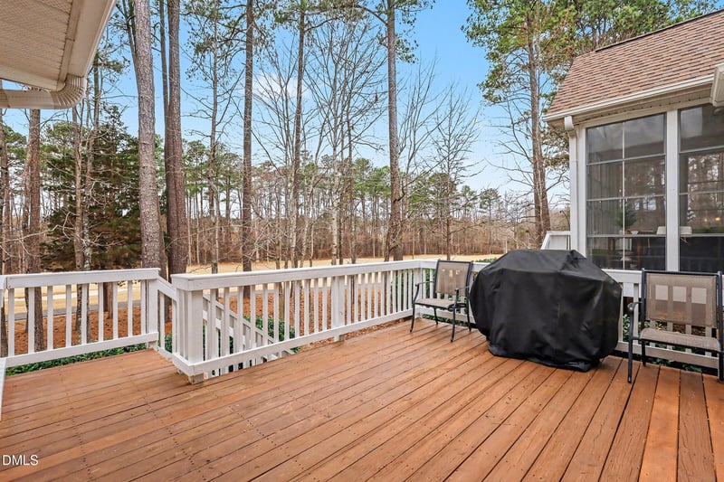 9535 Brookchase Dr, Raleigh, NC 27617