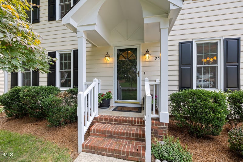 9541 Bells Valley Dr, Raleigh, NC 27617