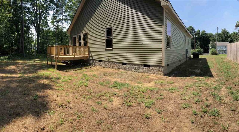 955 Circle Dr, Angier, NC 27501