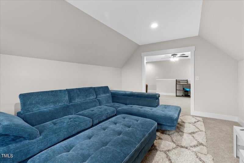 955 Lynch Rd, Selma, NC 27576