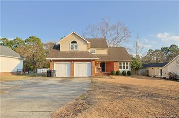 955 Pepperwood Dr, Fayetteville, NC 28311