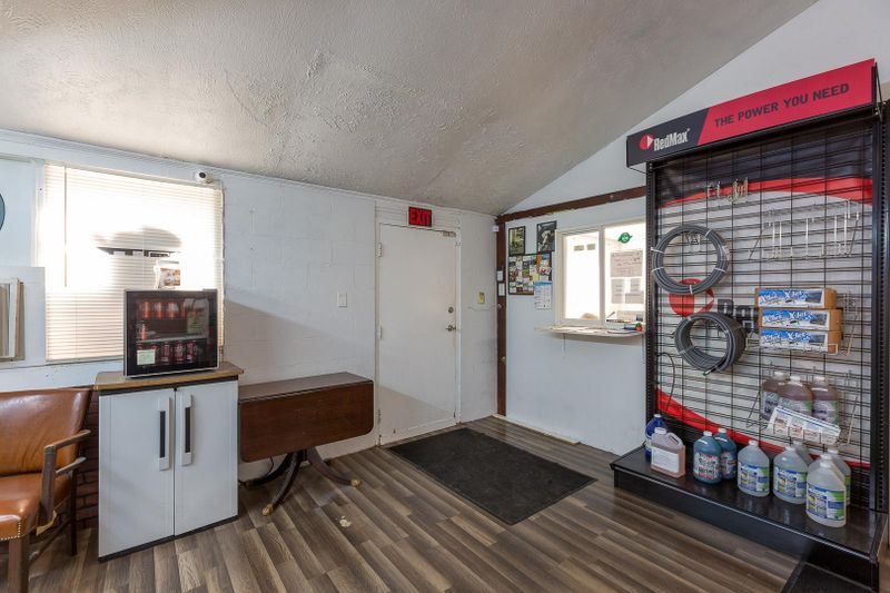 955 Plainview Hw, Dunn, NC 28334