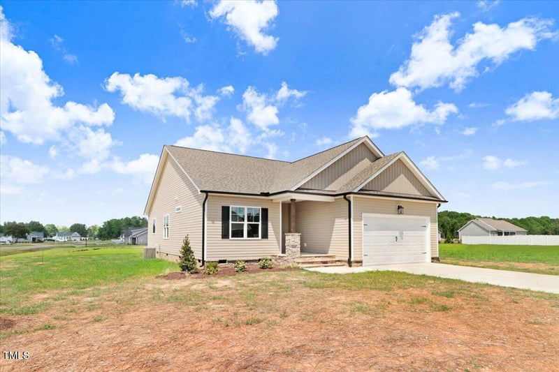 9550 Bear Run Ln, Middlesex, NC 27557