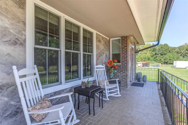 9554 Valley Rd, Middlesex, NC 27557