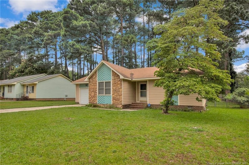 9558 Hollbrook Ln, Fayetteville, NC 28314