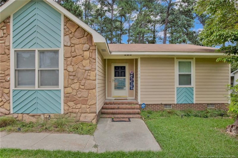 9558 Hollbrook Ln, Fayetteville, NC 28314