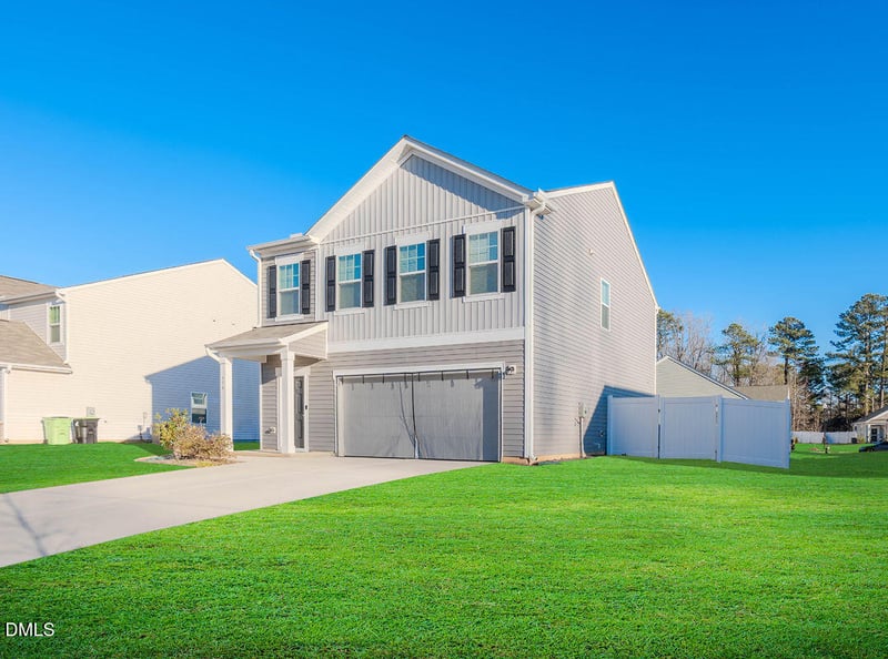 956 Rift Valley Dr, Zebulon, NC 27597