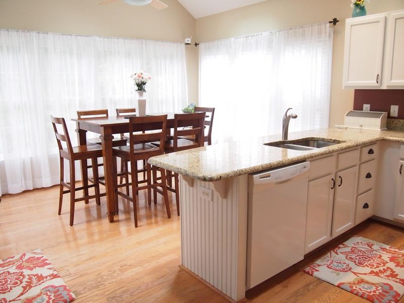 956 St Catherines Dr, Wake Forest, NC 27587