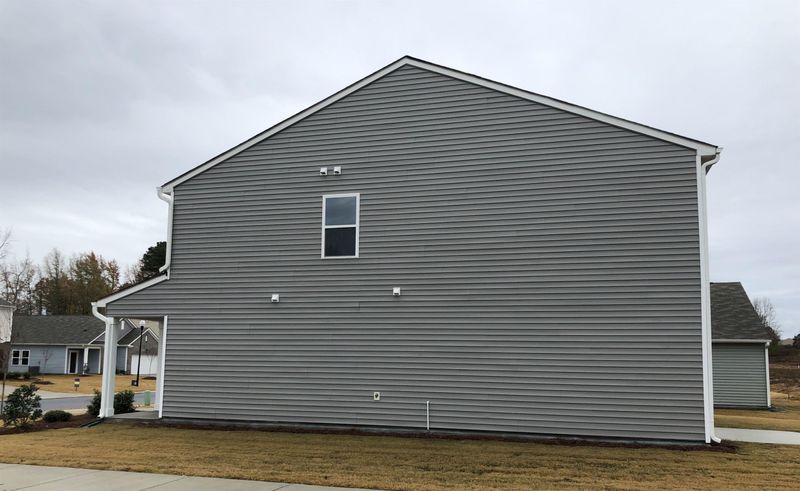 957 Berkeley Glen Rd, Zebulon, NC 27597