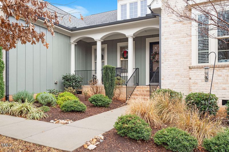 957 Mere Oak Dr, Raleigh, NC 27615