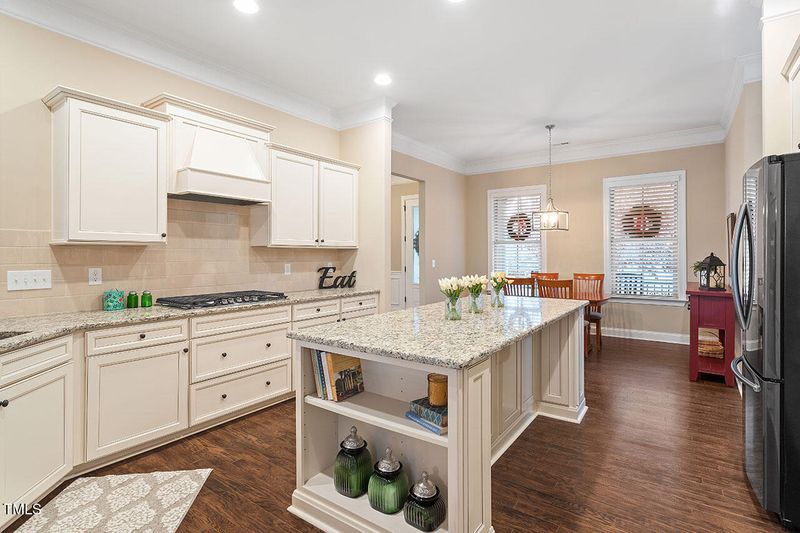957 Mere Oak Dr, Raleigh, NC 27615