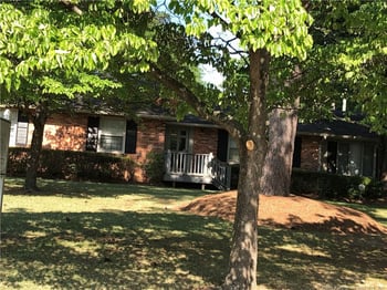 957 Old Mcpherson Church Rd, Fayetteville, NC 28303