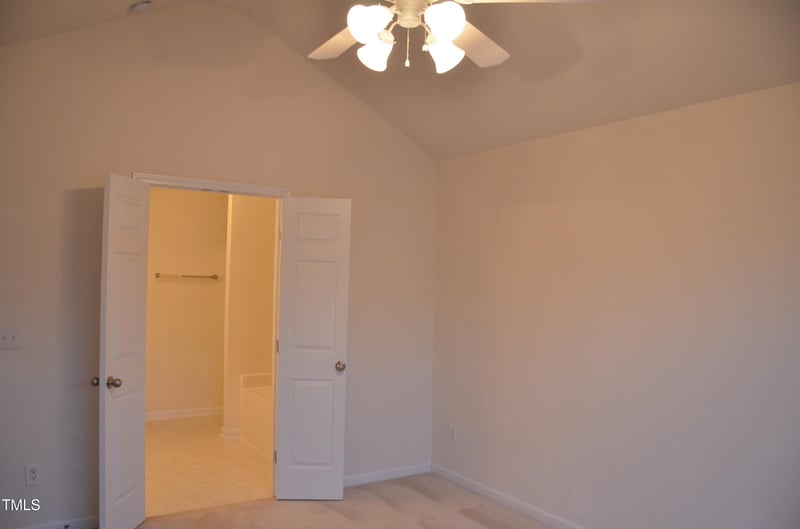 958 Shining Wire Way, Morrisville, NC 27560