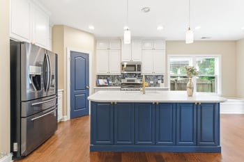 959 Longleaf Pine Pl, Mebane, NC 27302