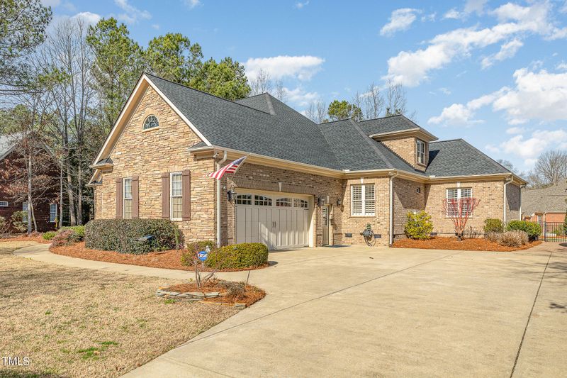 96 Barringer Dr, Garner, NC 27529