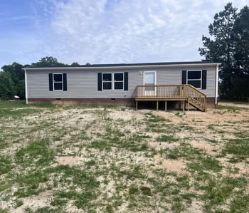 96 Church Rd, Benson, NC 27504