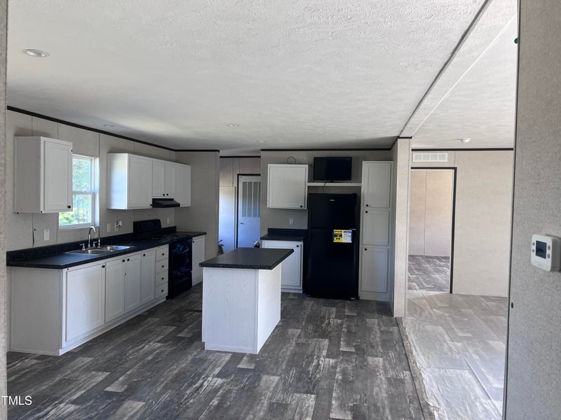 96 Church Rd, Benson, NC 27504