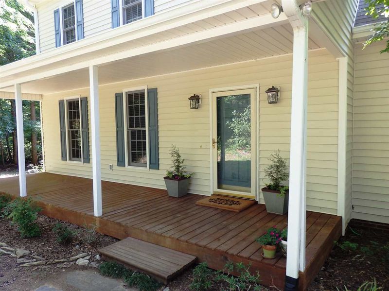 96 Double Oaks Dr, Pittsboro, NC 27312