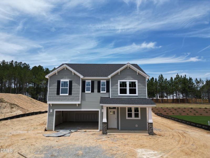 96 Eagle Rock Dr, Lillington, NC 27546