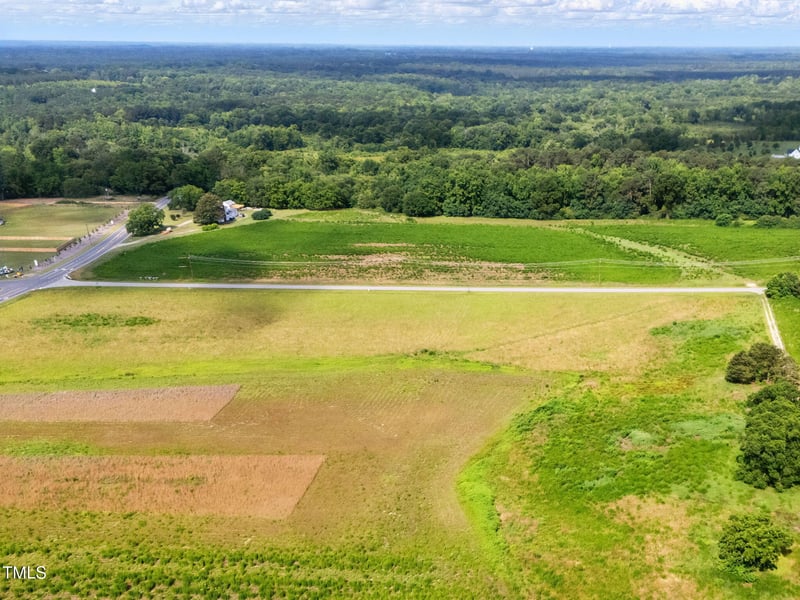 96 Freedom Rd, Smithfield, NC 27577