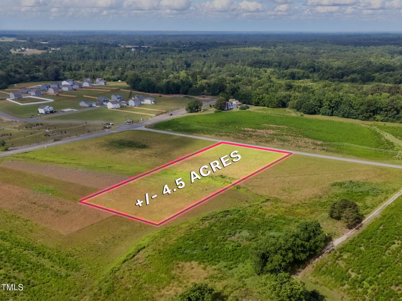 96 Freedom Rd, Smithfield, NC 27577