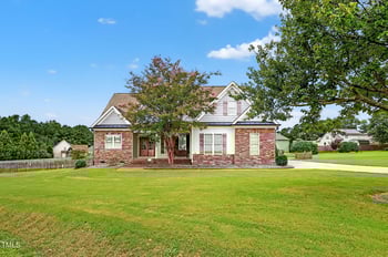 96 Jackson Ridge Ct, Willow Springs, NC 27592