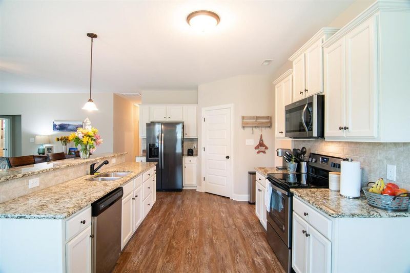 96 Kyndallee Ln, Garner, NC 27529