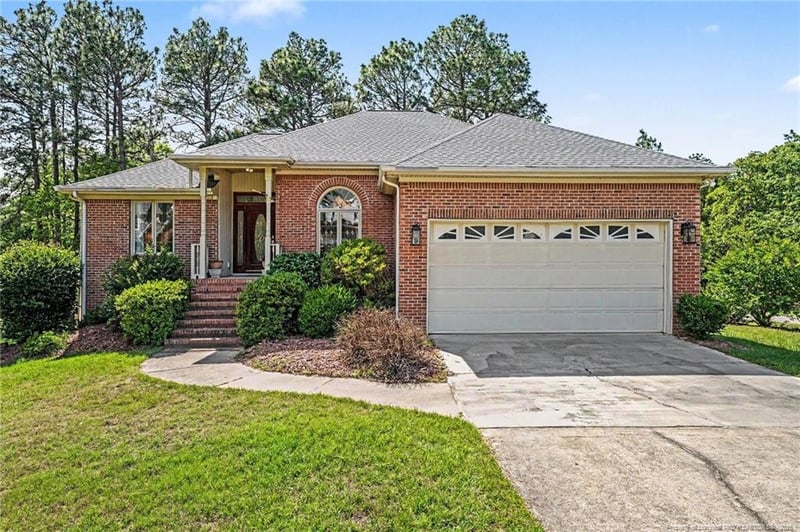 96 Lotus Ln, Sanford, NC 27332