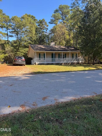 96 Madeline Ct, Youngsville, NC 27596