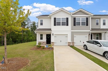 96 March Creek Dr, Fuquay Varina, NC 27526