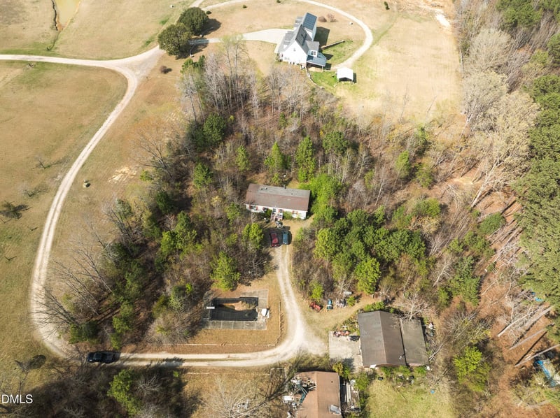 96 Meredith Ln, Zebulon, NC 27597