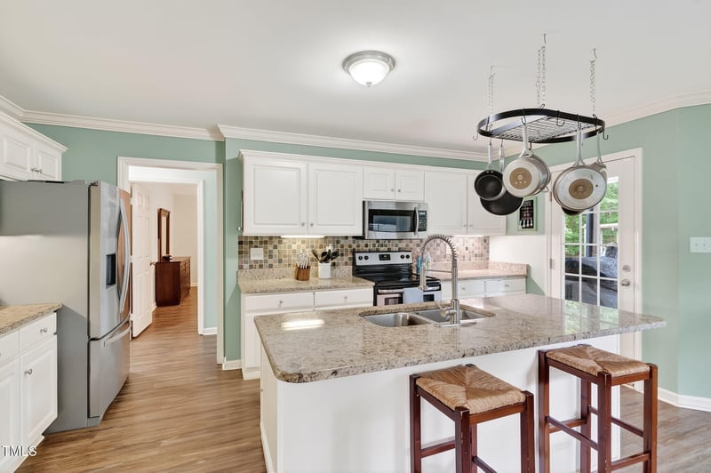 96 Oak Fern Ln, Willow Springs, NC 27592