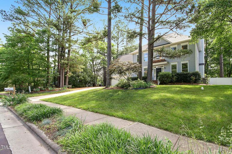 96 Perry Creek Dr, Chapel Hill, NC 27514