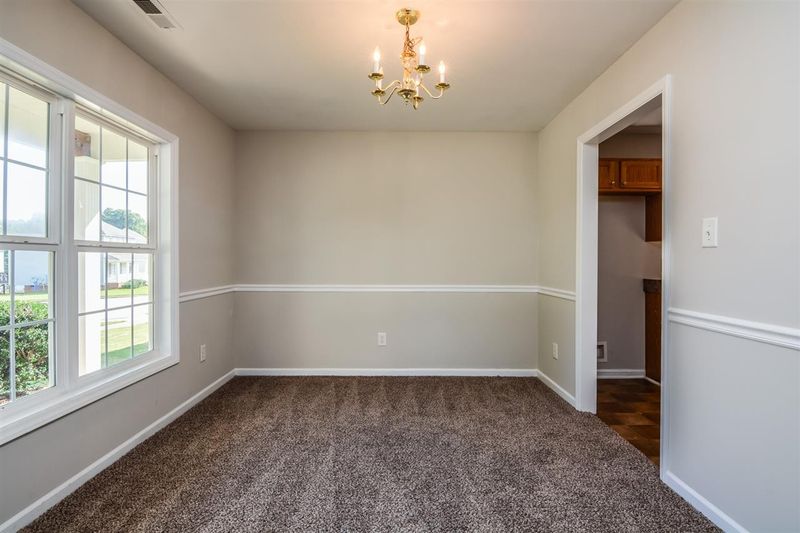 96 Randolph Dr, Clayton, NC 27520
