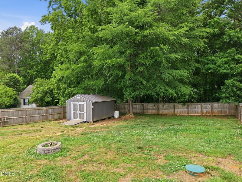 96 Shire Ct, Zebulon, NC 27597