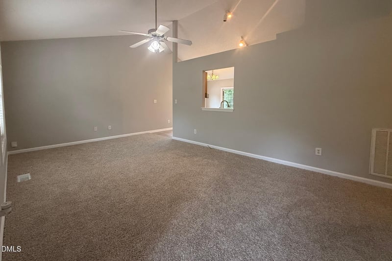 96 Shire Ct, Zebulon, NC 27597