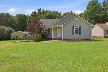 96 Shire Ct, Zebulon, NC 27597
