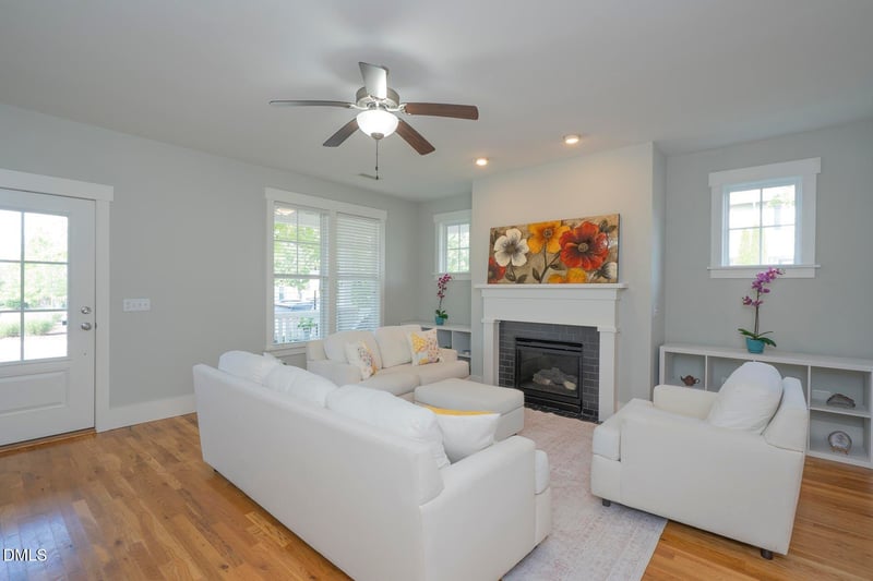 96 Summersweet Ln, Chapel Hill, NC 27516